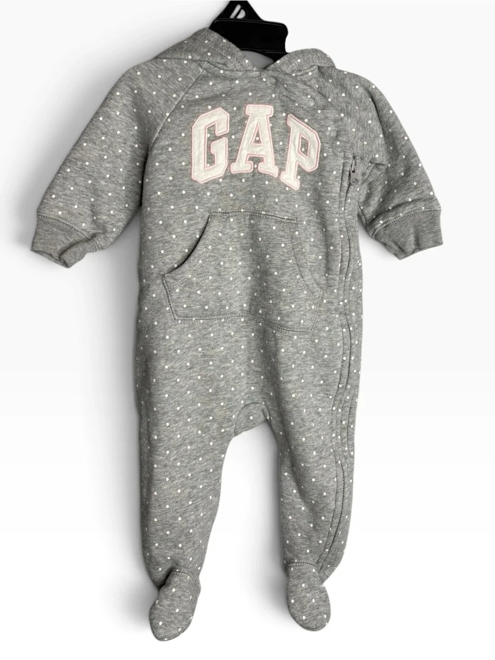 GAP bunting Hooded One-Piece suit baby girls size 3-6 month Gray pink Polka Dot